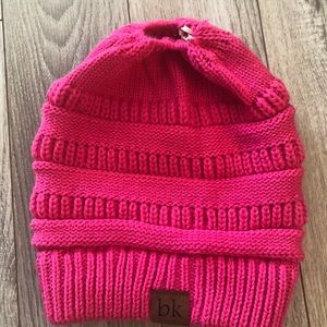 BK ponytail beanie/toque messy bun bright pink